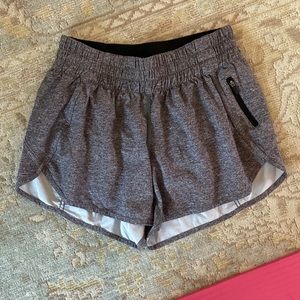 Lululemon Heathered Gray Tracker Short